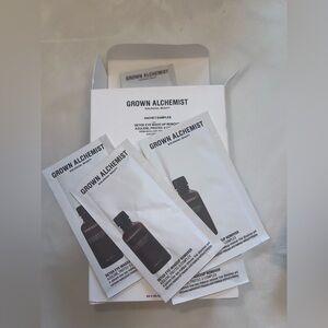 Grown Alchemist Detox Eye Makeup Remover Sample Set – 50 Sachets
